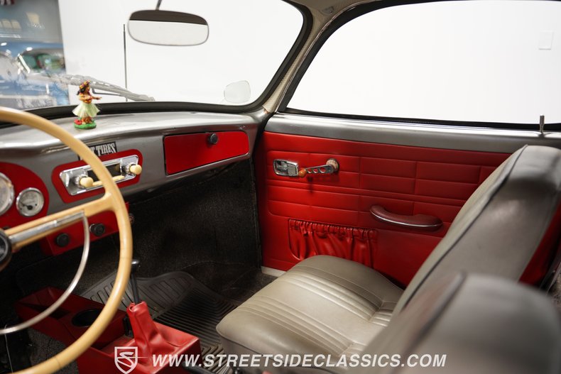 Unknown-Karmann-ghia-1969-Silver-Gray-43