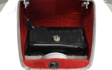 Unknown-Karmann-ghia-1973-Pearl-White-Red-1