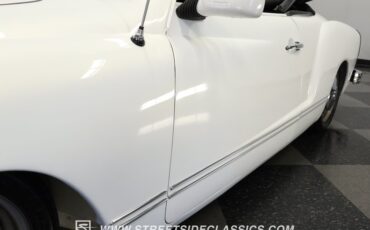 Unknown-Karmann-ghia-1973-Pearl-White-Red-26