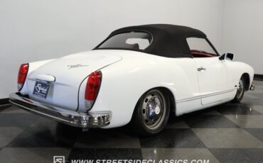 Unknown-Karmann-ghia-1973-Pearl-White-Red-30