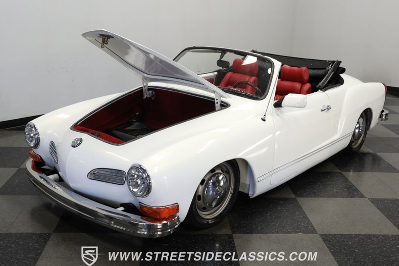 Unknown-Karmann-ghia-1973-Pearl-White-Red-34