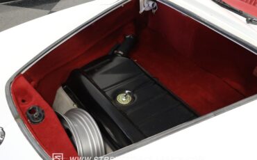 Unknown-Karmann-ghia-1973-Pearl-White-Red-35