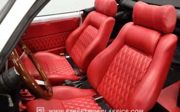 Unknown-Karmann-ghia-1973-Pearl-White-Red-38