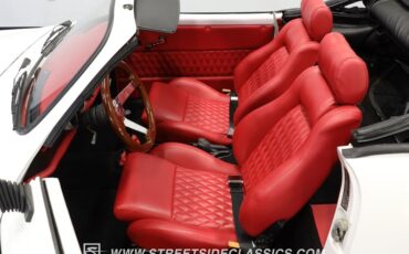 Unknown-Karmann-ghia-1973-Pearl-White-Red-5