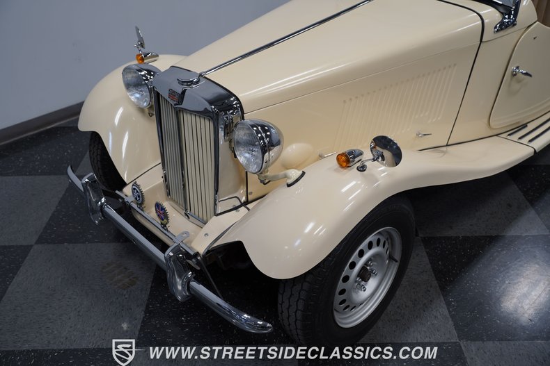 Unknown-Kit-car-1952-Cream-Tan-15