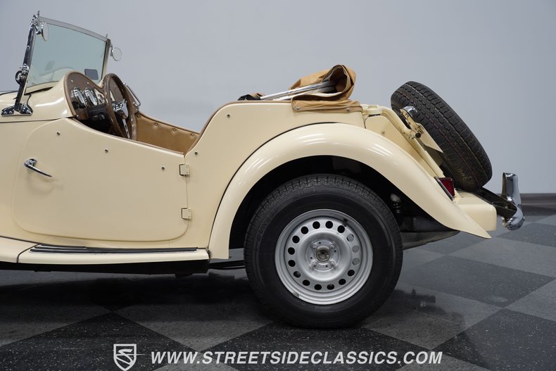 Unknown-Kit-car-1952-Cream-Tan-18