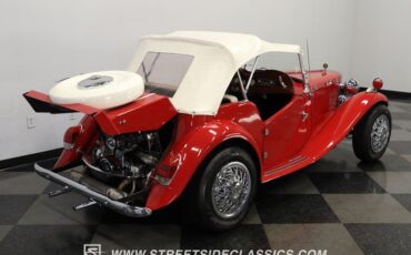 Unknown-Kit-car-1952-Red-White-12