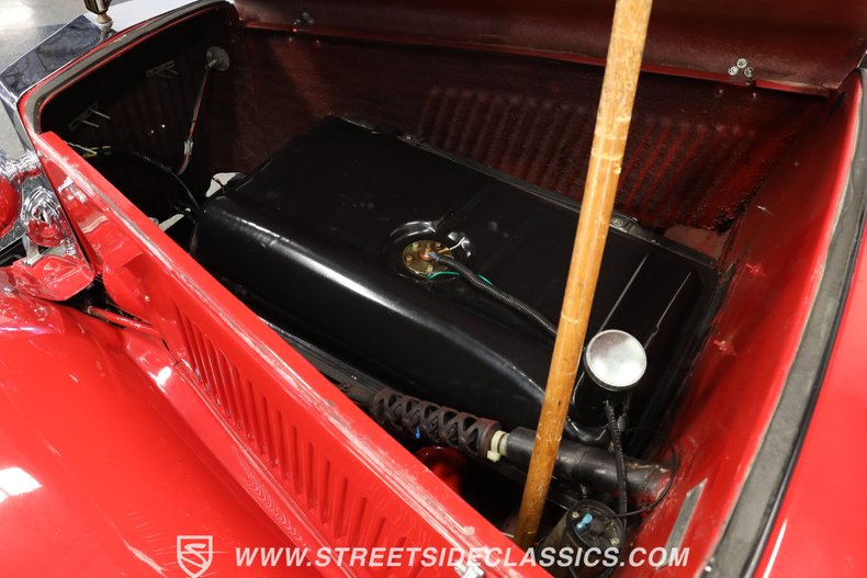 Unknown-Kit-car-1952-Red-White-14