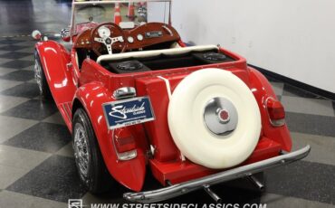Unknown-Kit-car-1952-Red-White-16
