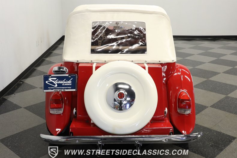 Unknown-Kit-car-1952-Red-White-17