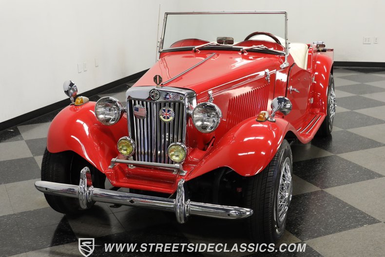 Unknown-Kit-car-1952-Red-White-20