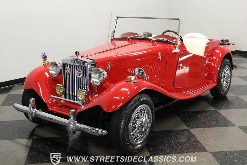 Unknown-Kit-car-1952-Red-White-21