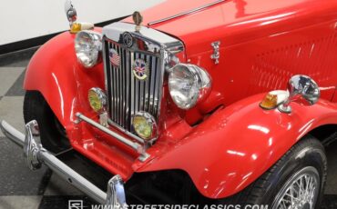Unknown-Kit-car-1952-Red-White-22