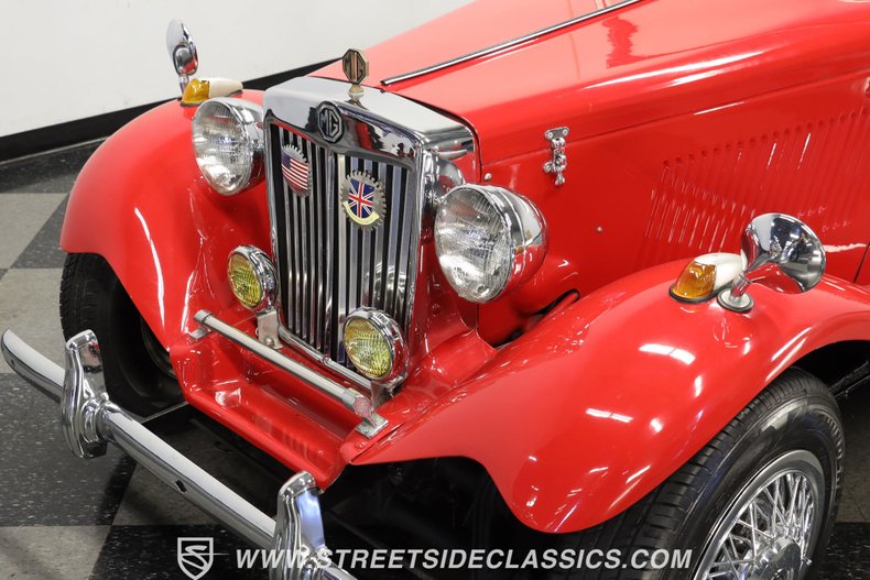 Unknown-Kit-car-1952-Red-White-22
