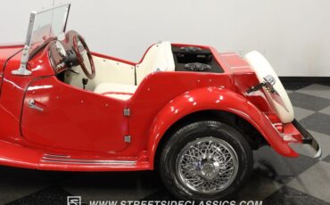 Unknown-Kit-car-1952-Red-White-27