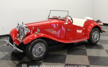 Unknown-Kit-car-1952-Red-White-3