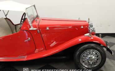 Unknown-Kit-car-1952-Red-White-31
