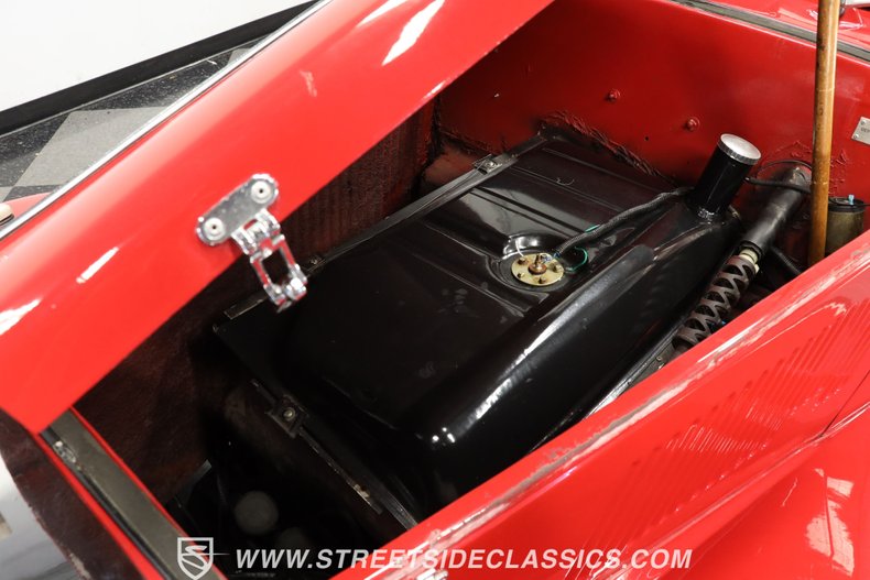 Unknown-Kit-car-1952-Red-White-34