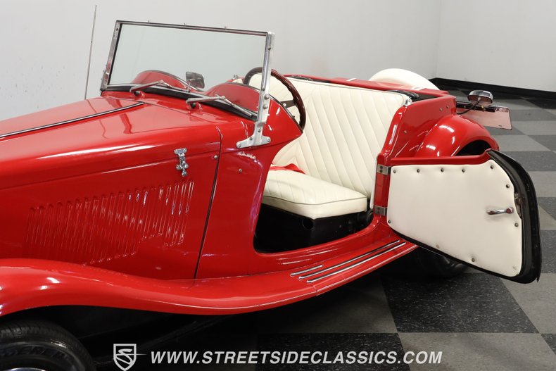 Unknown-Kit-car-1952-Red-White-35