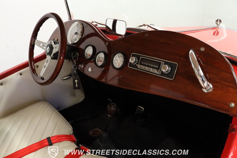 Unknown-Kit-car-1952-Red-White-48