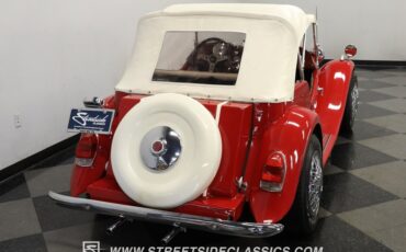 Unknown-Kit-car-1952-Red-White-9