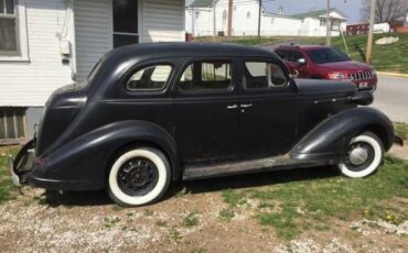Unknown-Lafayette-1937-9