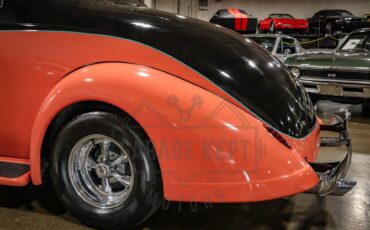 Unknown-Lafayette-1938-Black-And-Salmon-Black-16