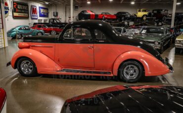 Unknown-Lafayette-1938-Black-And-Salmon-Black-31