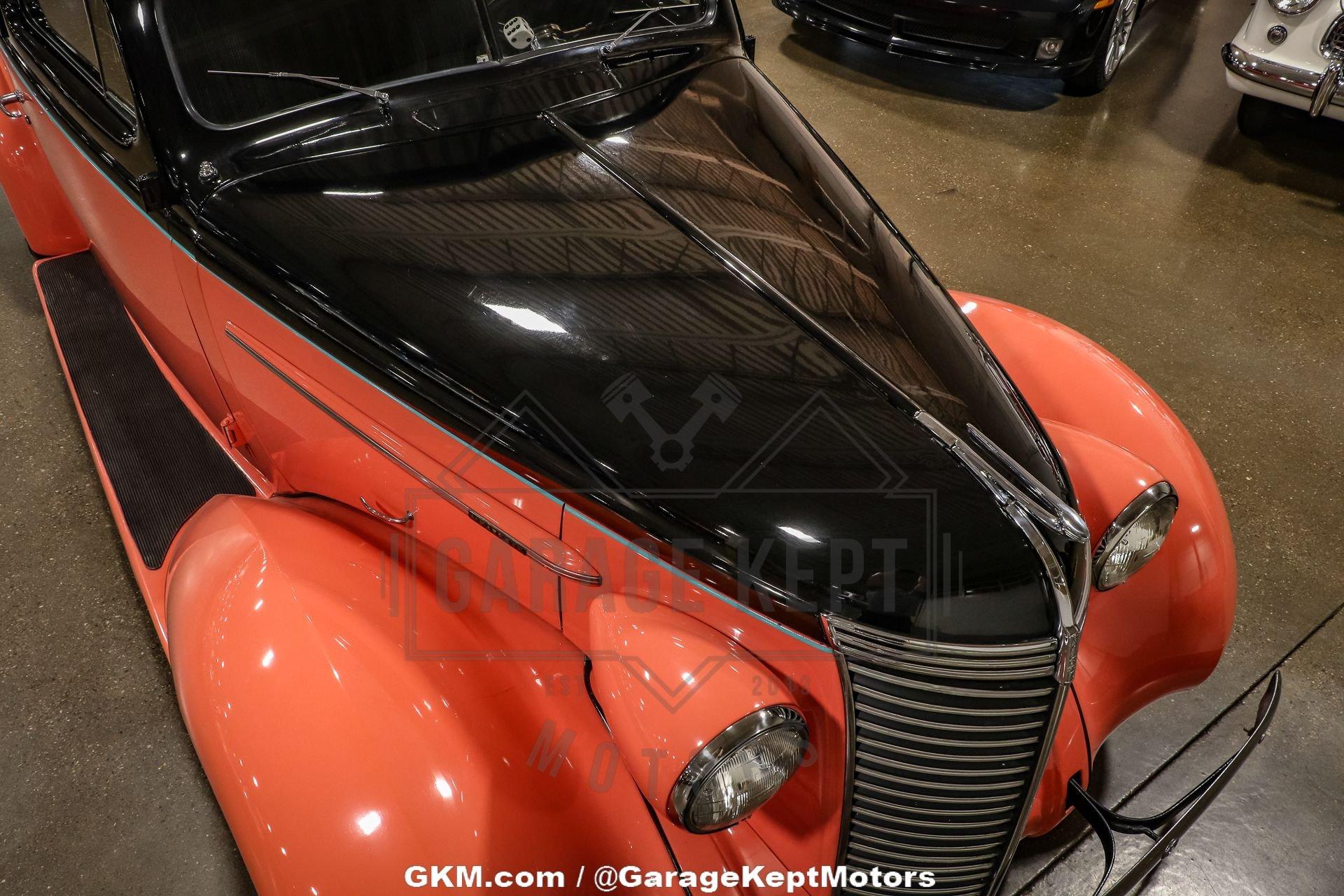 Unknown-Lafayette-1938-Black-And-Salmon-Black-36