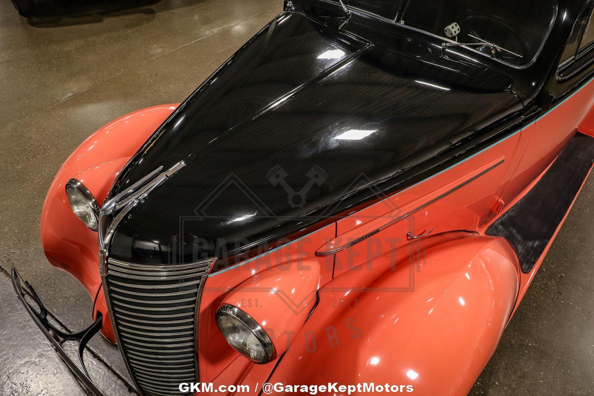 Unknown-Lafayette-1938-Black-And-Salmon-Black-45