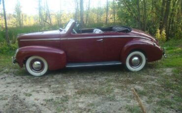Unknown-Lafayette-1939-Red-Black-15