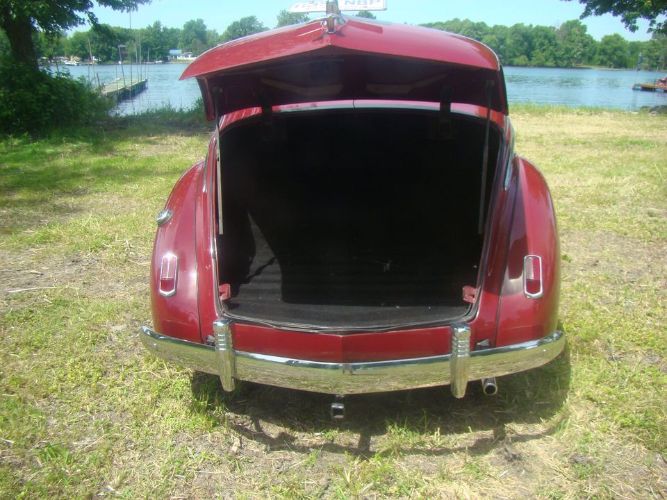 Unknown-Lafayette-1939-Red-Black-16