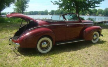 Unknown-Lafayette-1939-Red-Black-18