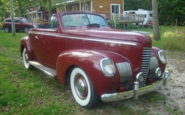Unknown-Lafayette-1939-Red-Black-2