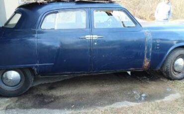 Unknown-Land-cruiser-1947-Blue-4