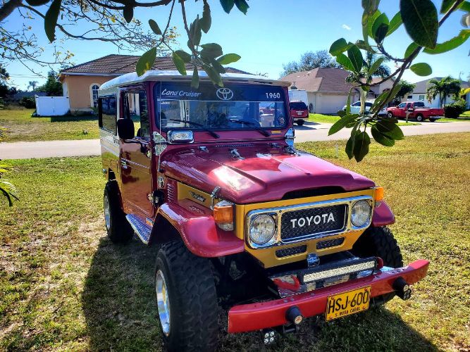 Unknown-Land-cruiser-1960-Red-1
