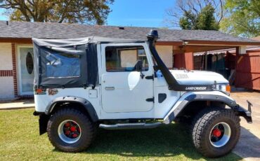 Unknown-Land-cruiser-1961-White-5