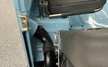 Unknown-Land-cruiser-1968-Blue-5