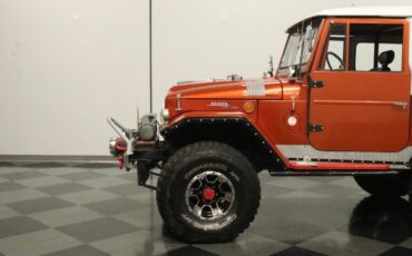Unknown-Land-cruiser-1968-Copper-Metallic-Black-5
