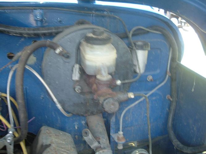Unknown-Land-cruiser-1969-Blue-12
