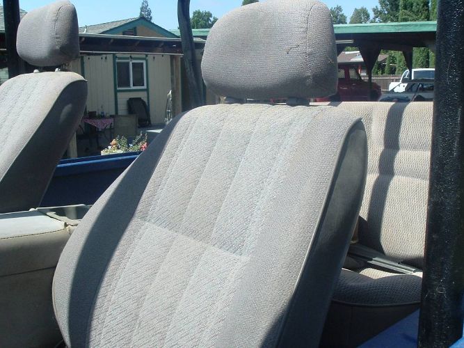 Unknown-Land-cruiser-1969-Blue-8
