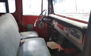 Unknown-Land-cruiser-1969-Red-1