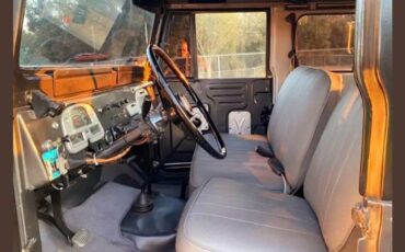 Unknown-Land-cruiser-1970-4