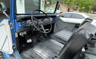 Unknown-Land-cruiser-1971-Blue-Black-11