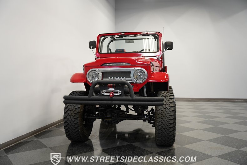 Unknown-Land-cruiser-1972-Red-Black-21