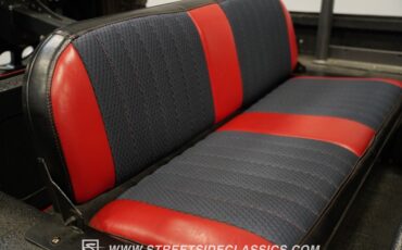 Unknown-Land-cruiser-1972-Red-Black-43