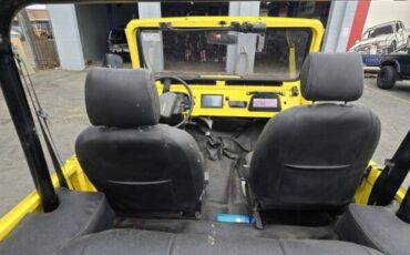 Unknown-Land-cruiser-1972-Yellow-Black-12
