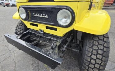 Unknown-Land-cruiser-1972-Yellow-Black-25