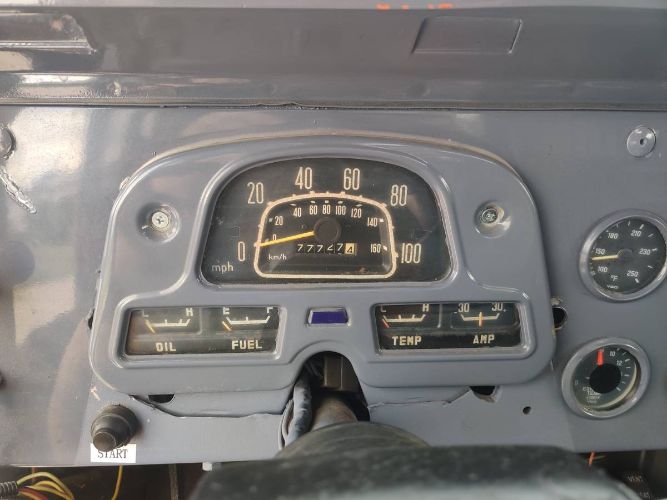 Unknown-Land-cruiser-1973-Gray-6