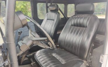 Unknown-Land-cruiser-1973-Gray-8